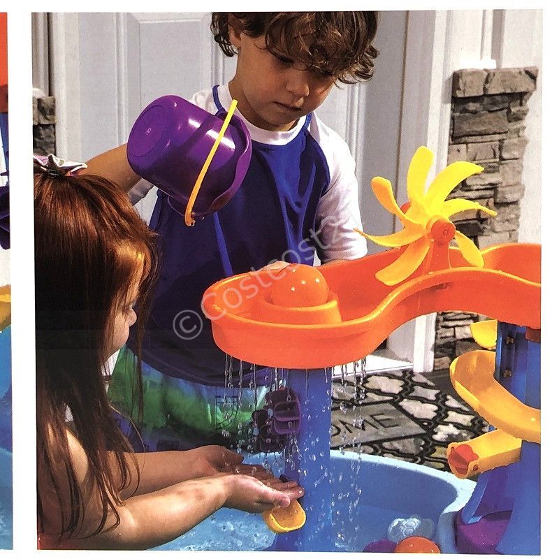 送料込みSTEP2 ラッシングピッズ ウォーターテーブル 水遊び／アクセサリー 21個付属 Rushingrapids Water Table